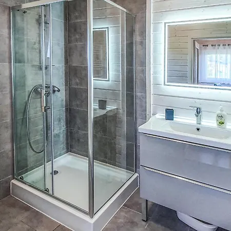 Gorgeous In Debina With Wifi *