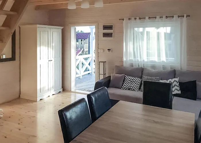 Hébergement de vacances Gorgeous In Debina With Wifi *